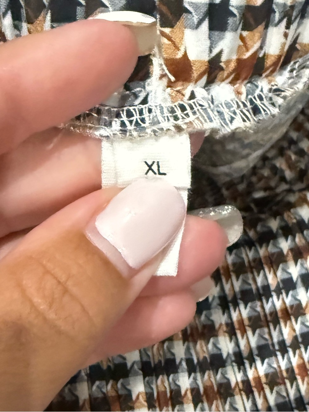 Women’s Houndstooth Maxi Skirt, Size XL - Picture 7 of 7